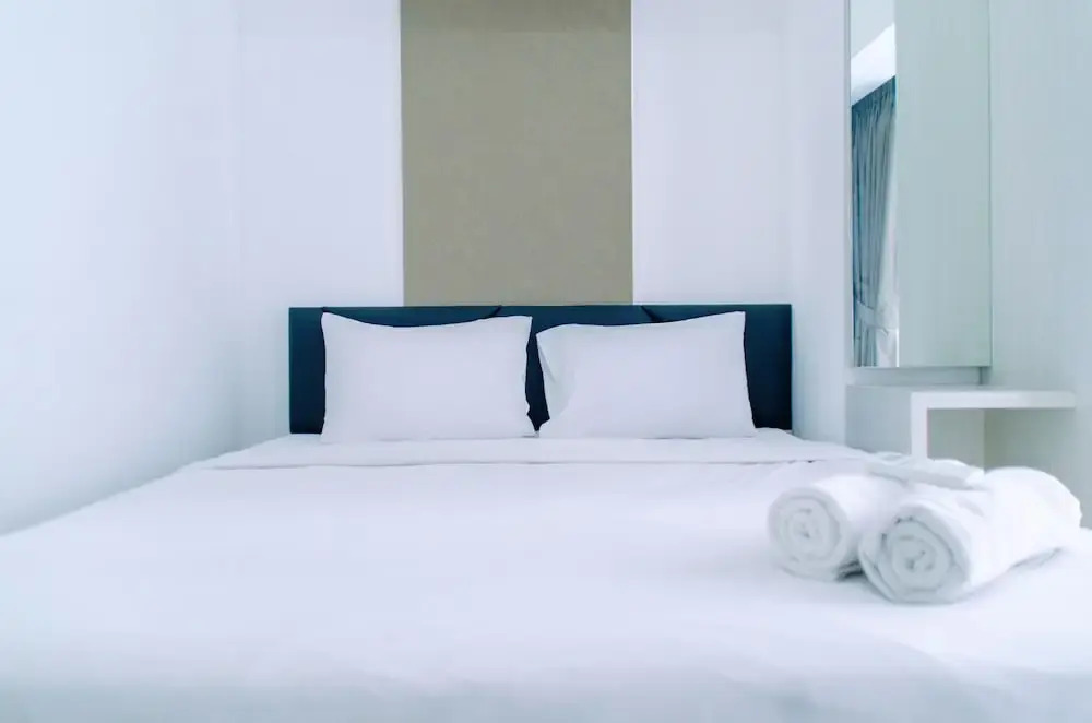 Legok: Good Deal 1BR Apartment M-Town Residence near SMS