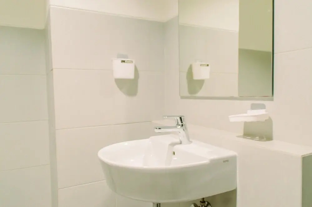Южный Тангеранг: Comfortable and Cozy Studio at Bintaro Icon Apartment