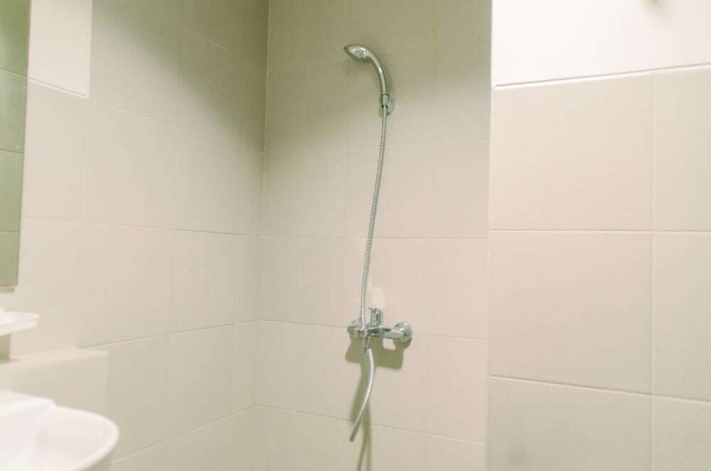Южный Тангеранг: Comfortable and Cozy Studio at Bintaro Icon Apartment