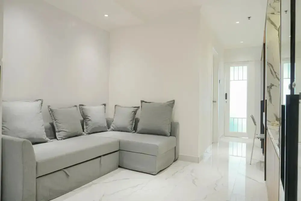 Джакарта: Comfortable and Simply 1BR at The Boulevard Apartment