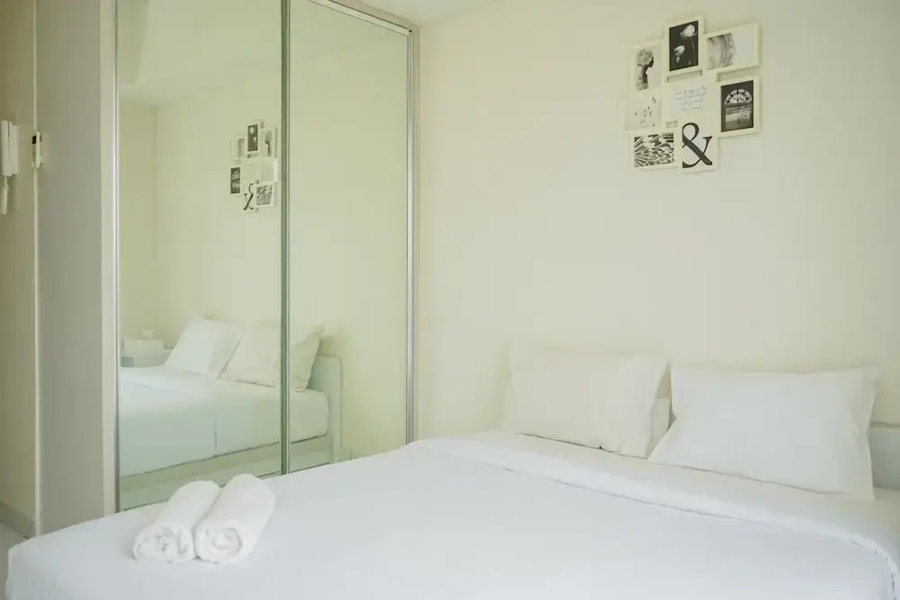 Legok: Cozy and Comfortable Studio at Casa de Parco Apartment