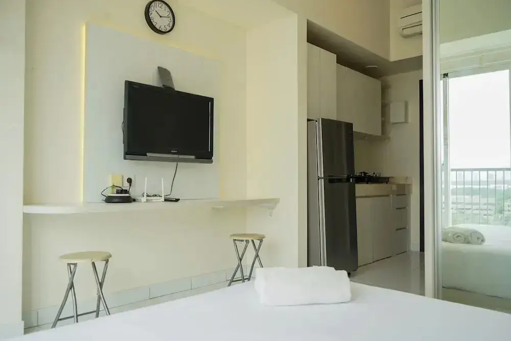 Legok: Cozy and Comfortable Studio at Casa de Parco Apartment