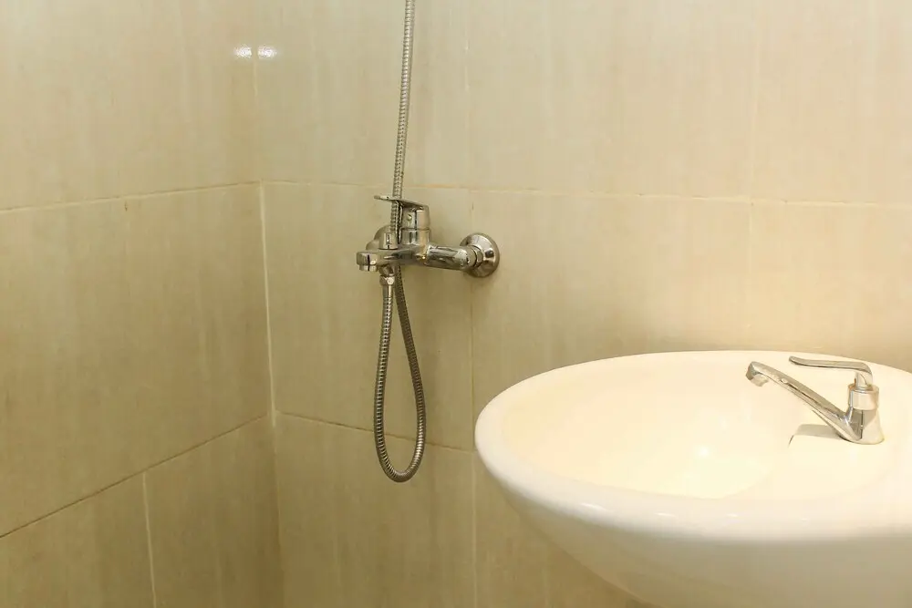 Сибату: Brand New and Good Studio at Meikarta Apartment