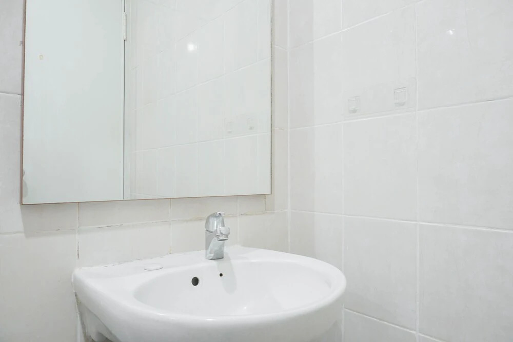 Джакарта: Elegant and Nice 2BR at Sudirman Park Apartment