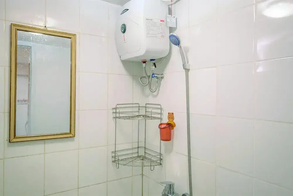 Джакарта: Nice and Strategic 2BR at Bassura City Apartment