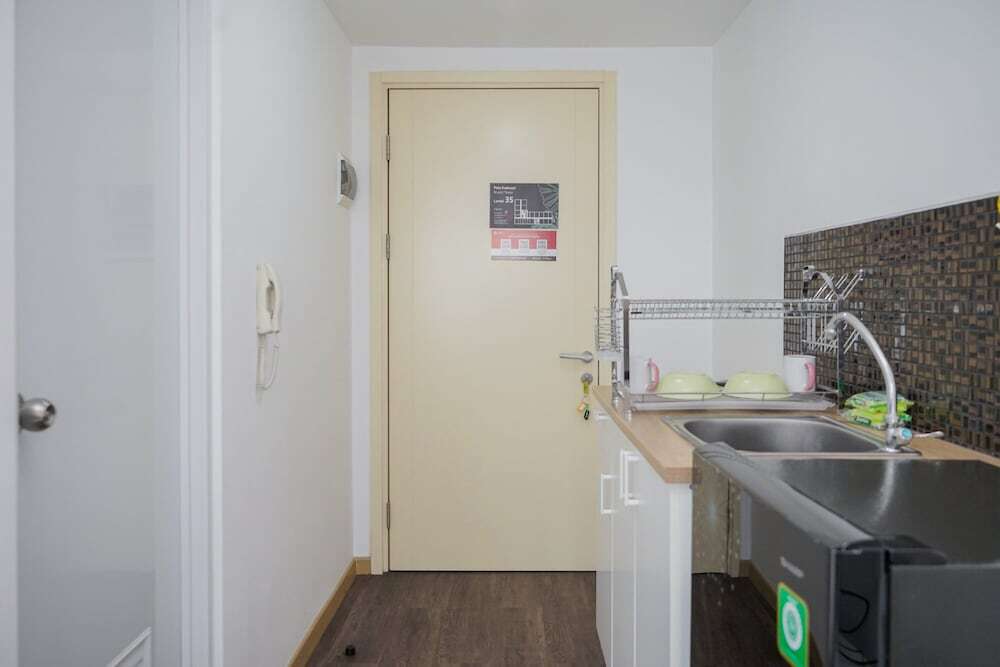 Legok: Comfort And Good Deal Studio Apartment At M-Town Residence