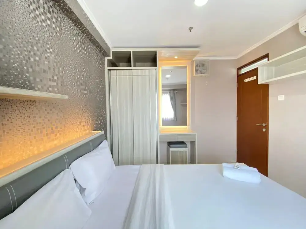 Бандунг: Modern & Cozy 2BR Apartment At Gateway Pasteur