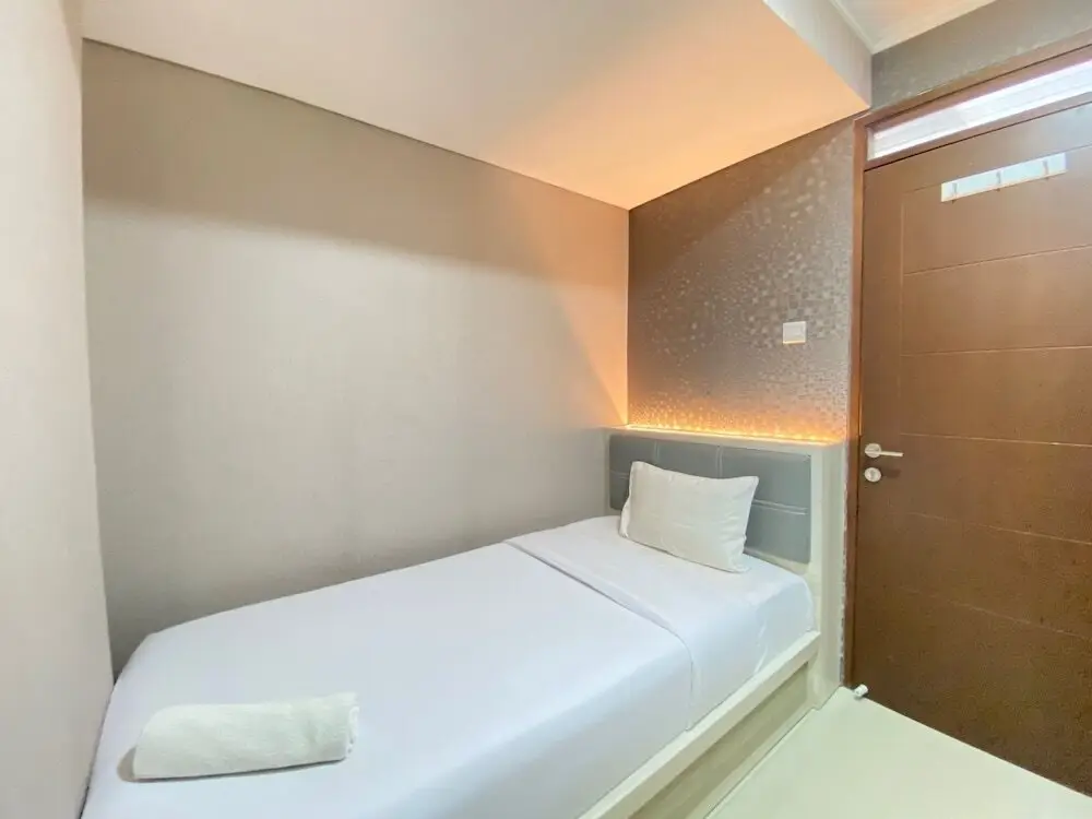 Бандунг: Modern & Cozy 2BR Apartment At Gateway Pasteur