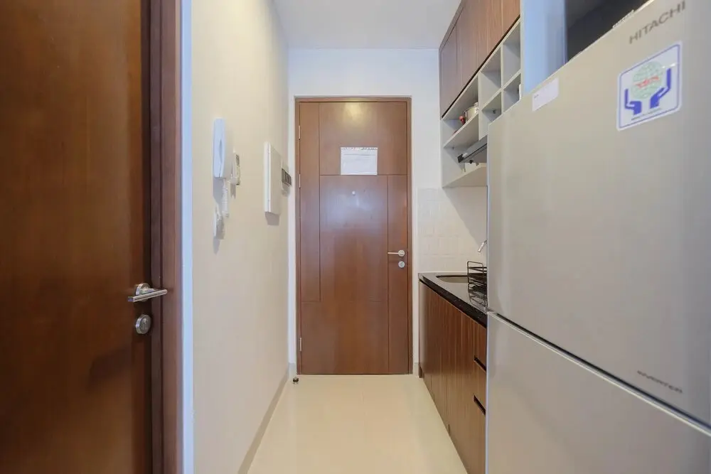 Джакарта: High Floor and Minimalist Studio at Ciputra World 2 Apartment