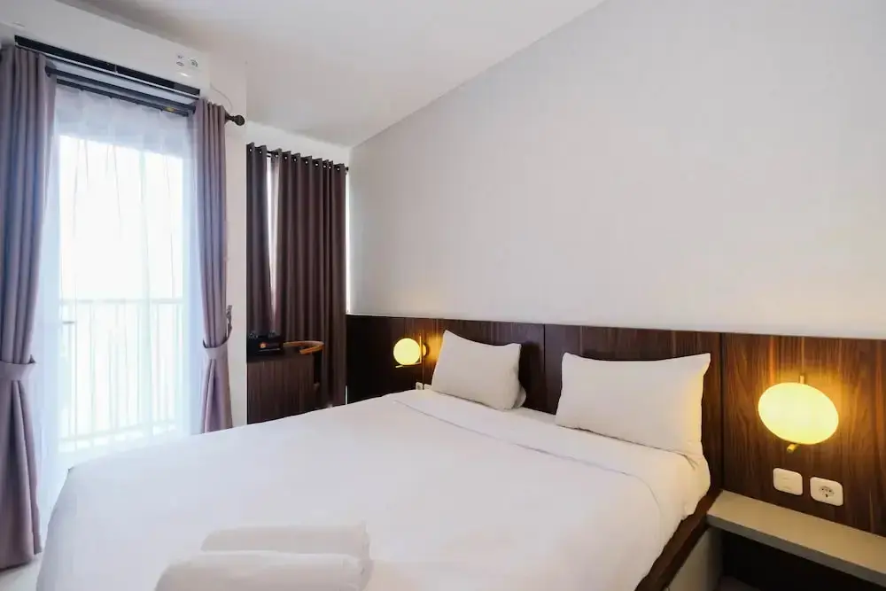 Джакарта: High Floor and Minimalist Studio at Ciputra World 2 Apartment