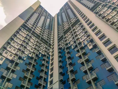 Best Deal Studio at Evenciio Apartment near Campus Area — фото 1
