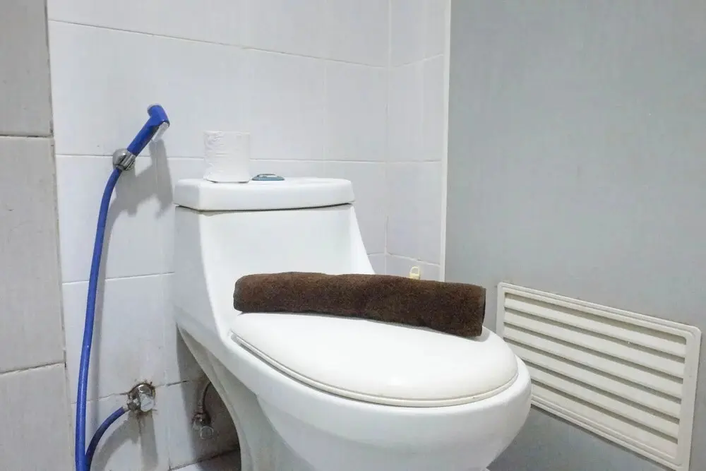 Сурабая: Best Deal 2BR Apartment at Dian Regency near ITS
