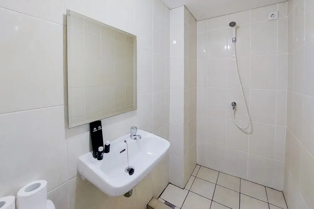 Legok: Scenic Studio Apartment With Foldable Single Bed At M-Town Residence