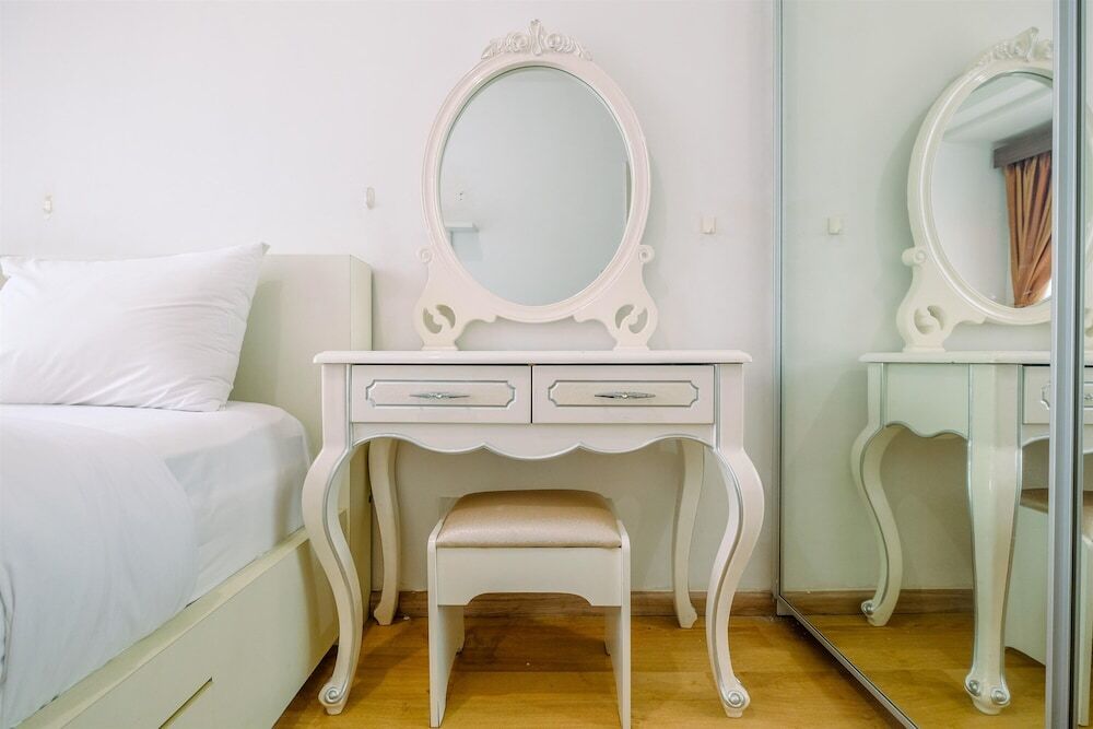 Джакарта: Warm and Comfy 2BR Apartment at Casa Grande Residence