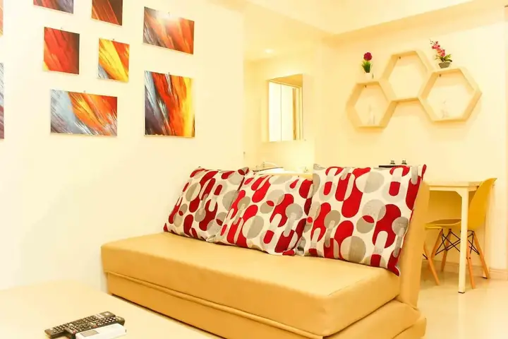 Сибату: Well Appointed and Comfort 2BR at Meikarta Apartment