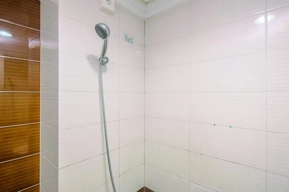 Депок: Strategic and Tidy Studio Apartment Margonda Residence 3