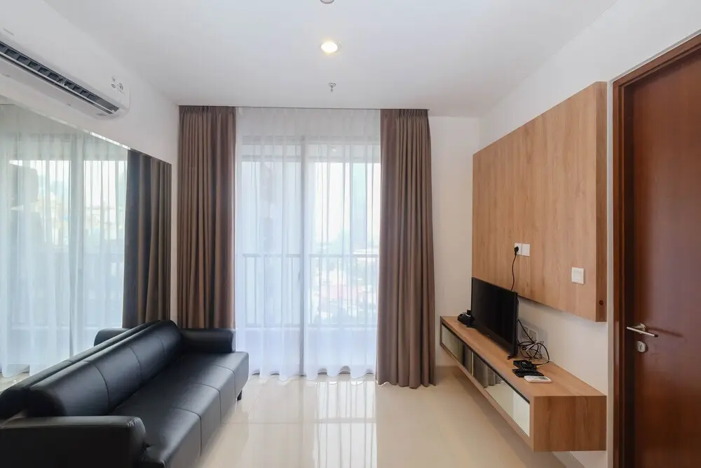 Джакарта: Minimalist and Homey 1BR at Ciputra World 2 Apartment