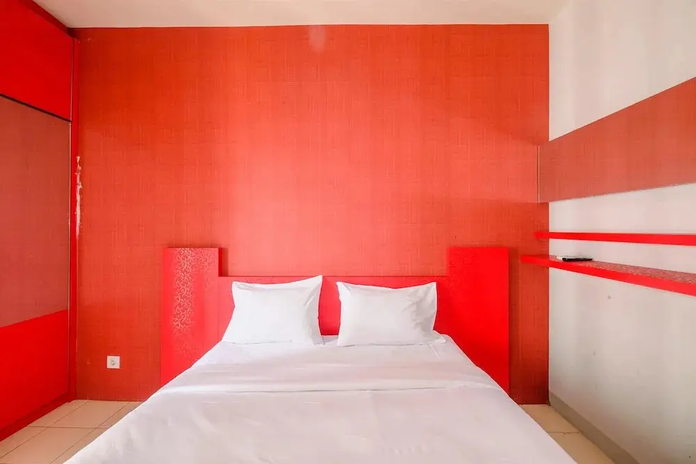 Южный Тангеранг: Best Deal Studio Room at Serpong Greenview Apartment