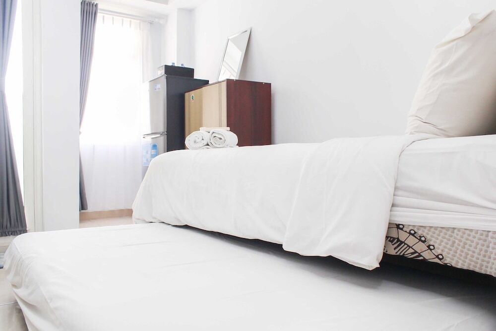 Бекаси: Cozy and Nice Studio The Springlake Summarecon Apartment