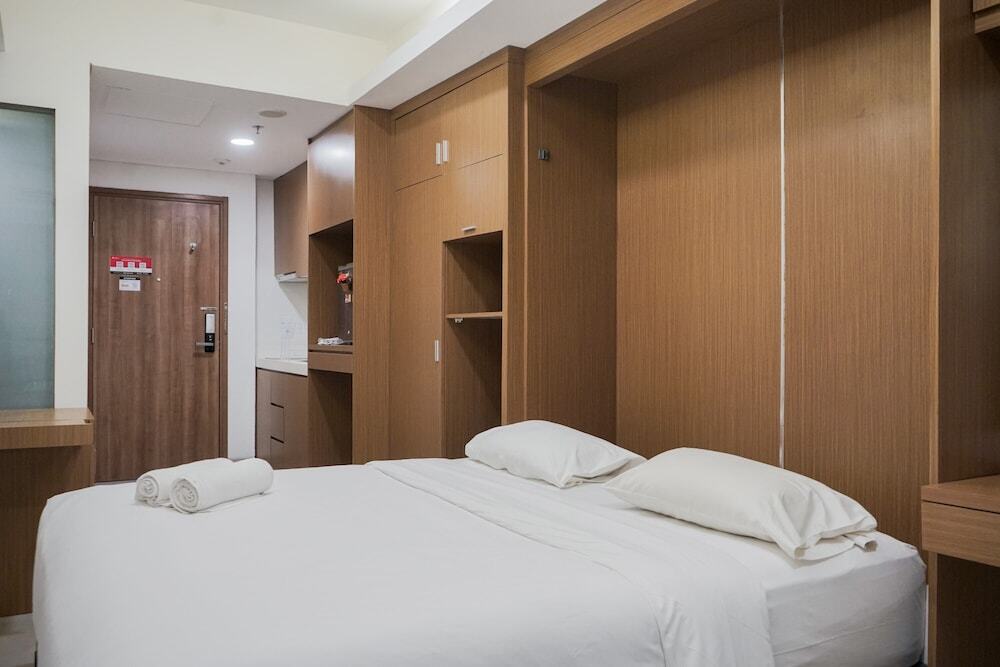 Тангеранг: Elegant and Comfortable Studio at Skandinavia Apartment