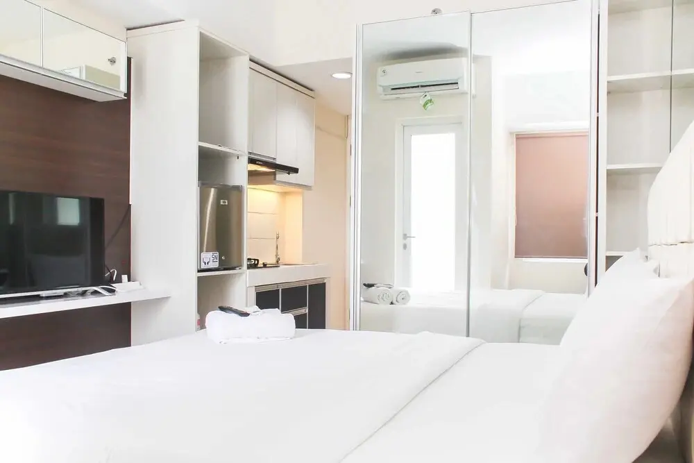 Бекаси: Minimalist and Comfort Living Studio Apartment Springlake Summarecon Bekasi