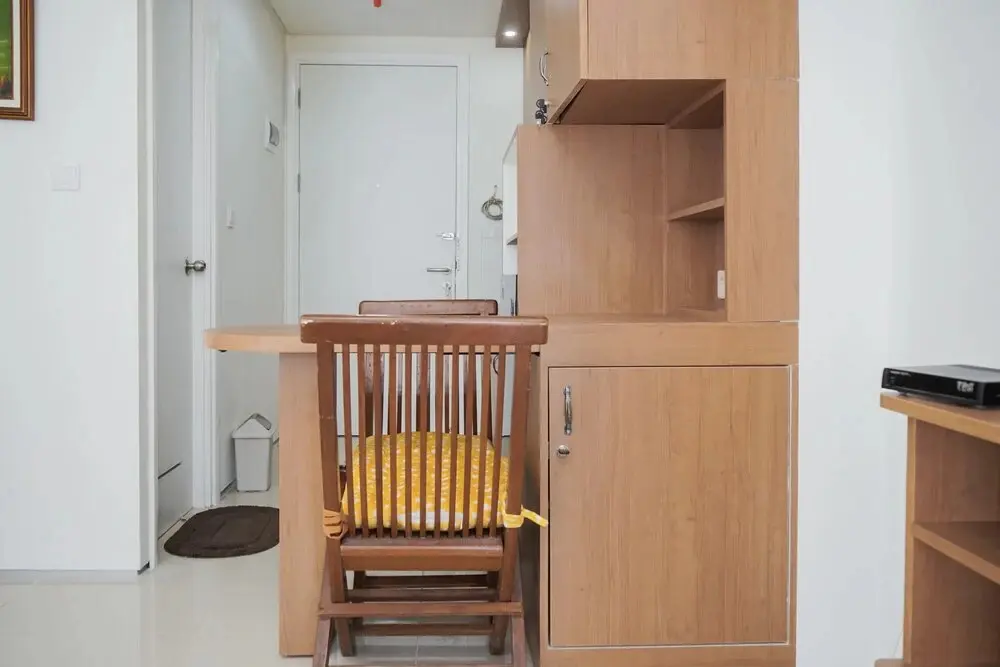 Южный Тангеранг: Comfortable and Minimalist Studio at Tuscany Residences Apartment
