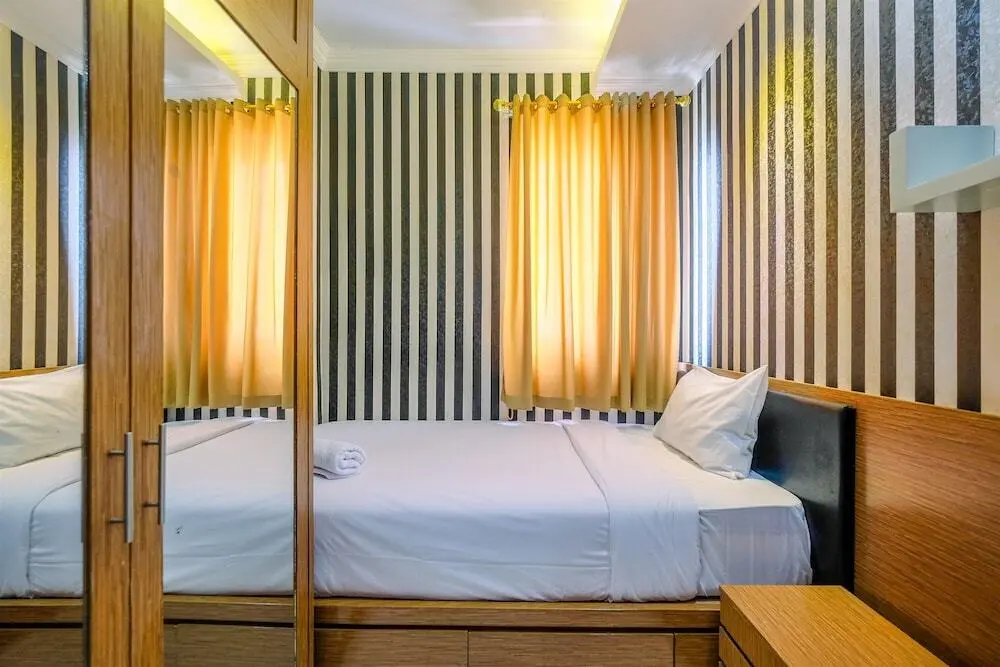 Джакарта: Glitzy 3BR Residence at Grand Palace Kemayoran Apartment