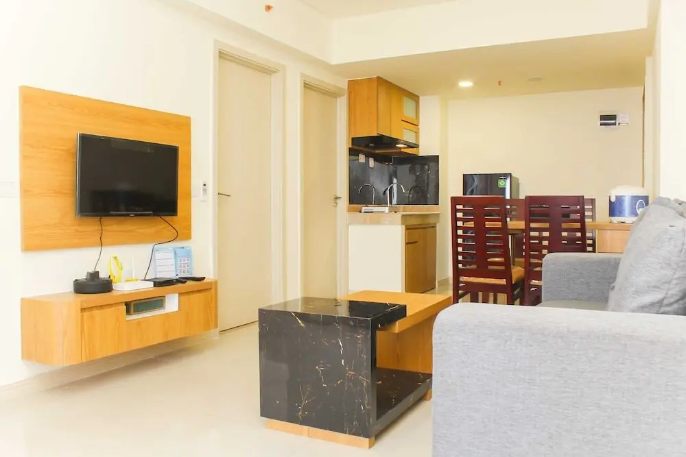 Сибату: Minimalist and Comfort Living 3BR at Meikarta Apartment