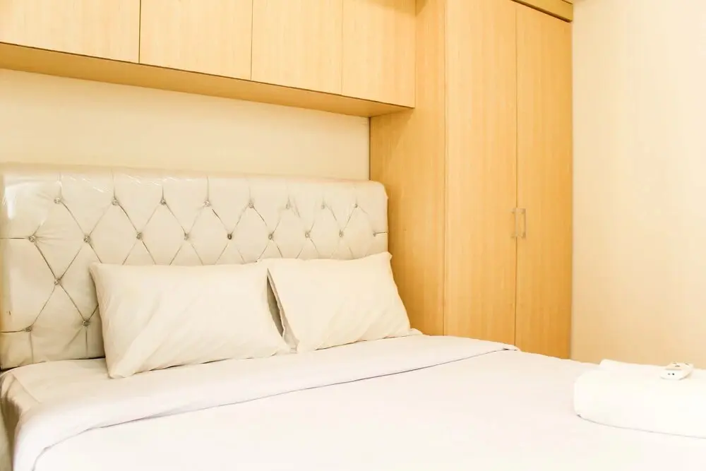 Сибату: Simply Look and Cozy Living 2BR at Meikarta Apartment