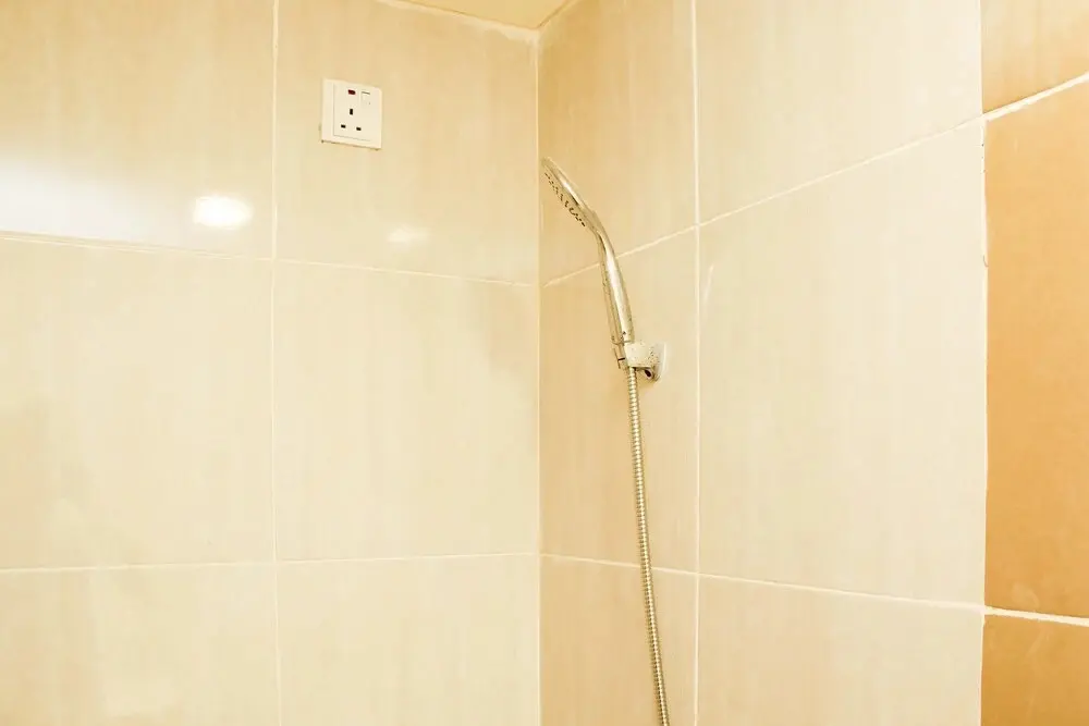 Сибату: Simply Look and Cozy Living 2BR at Meikarta Apartment
