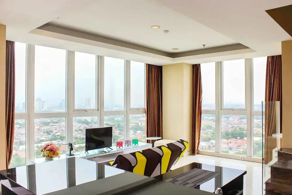 Spacious Pent House 3BR at Sunter Park View Apartment — фото 1