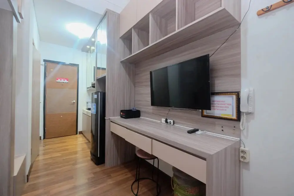 Депок: Comfortable and Cozy Stay Studio at Dave Apartment