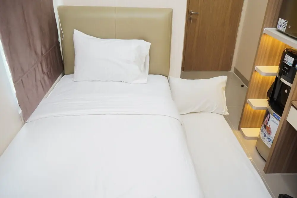 Legok: Nice and Comfy Studio Apartment at B Residence