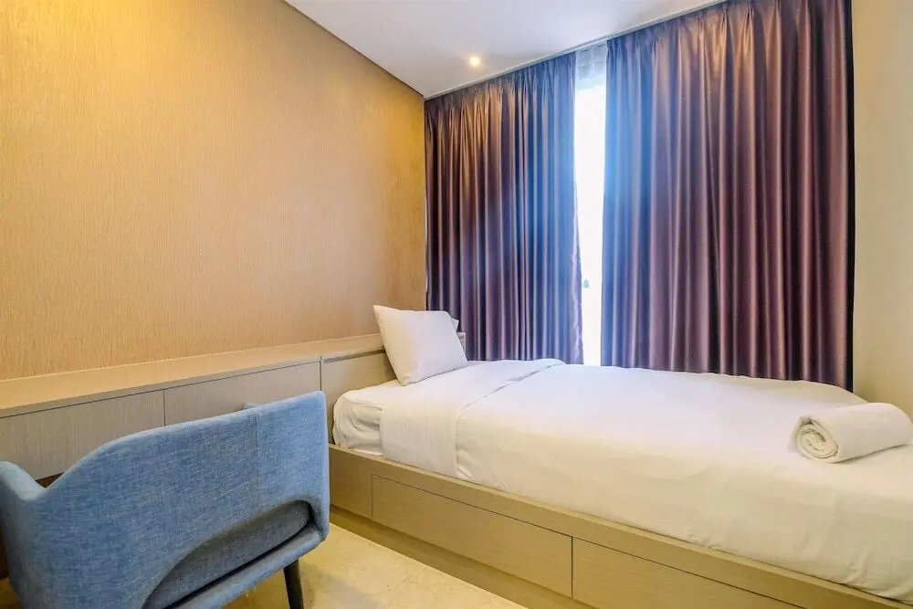Джакарта: Cozy and Nice 2BR at Ciputra World 2 Apartment