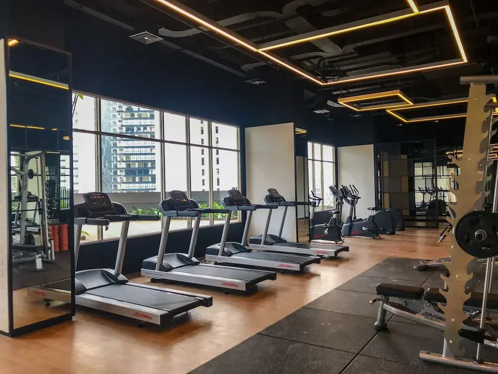 Джакарта: Nice and Elegant Studio at Ciputra World 2 Apartment
