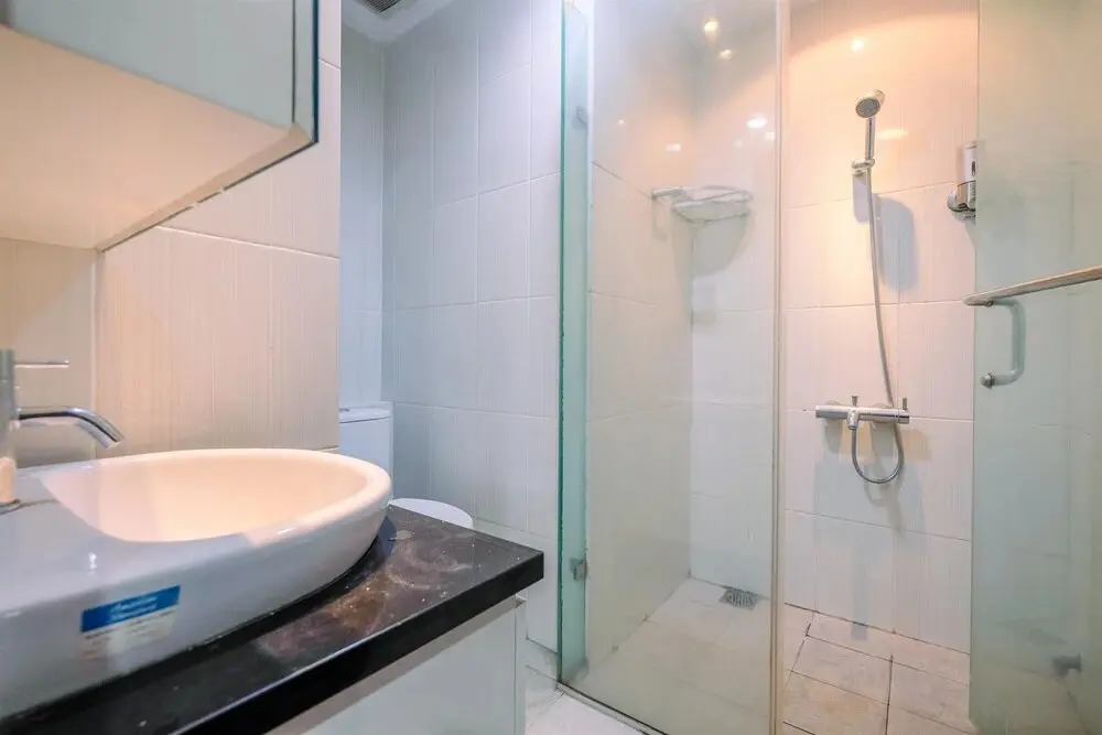 Джакарта: Cozy and Spacious 1BR at Tamansari Semanggi Apartment