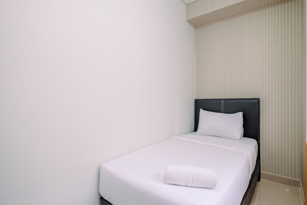 Депок: Elegant and Comfy 3BR Transpark Cibubur Apartment