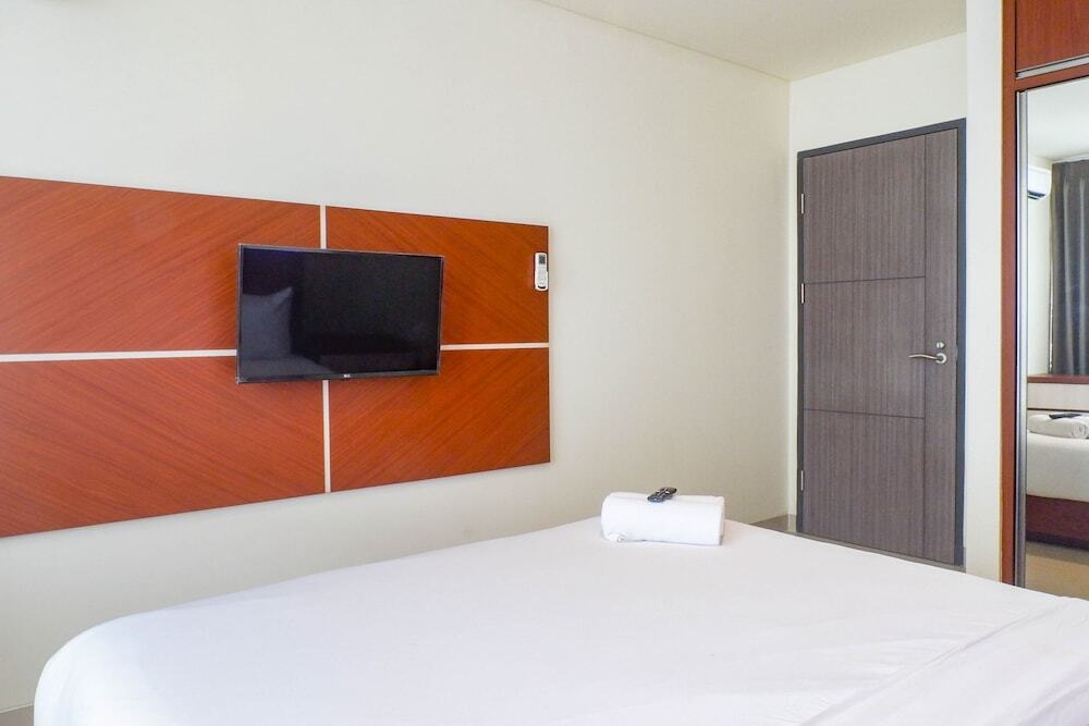 Сурабая: Exclusive and Vibrant 1BR Apartment at Praxis