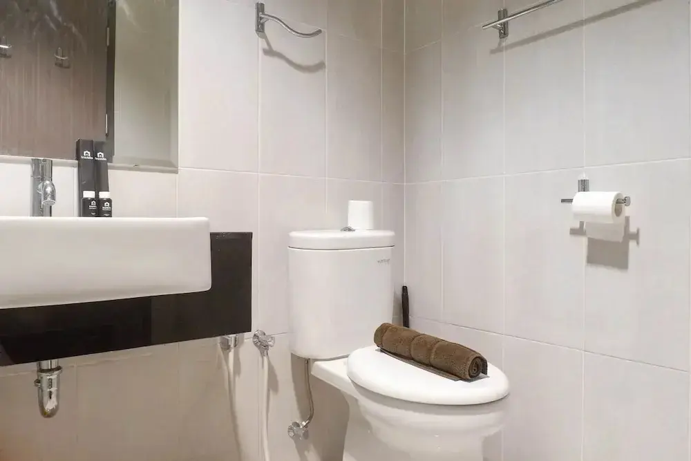 Сурабая: Exclusive and Vibrant 1BR Apartment at Praxis