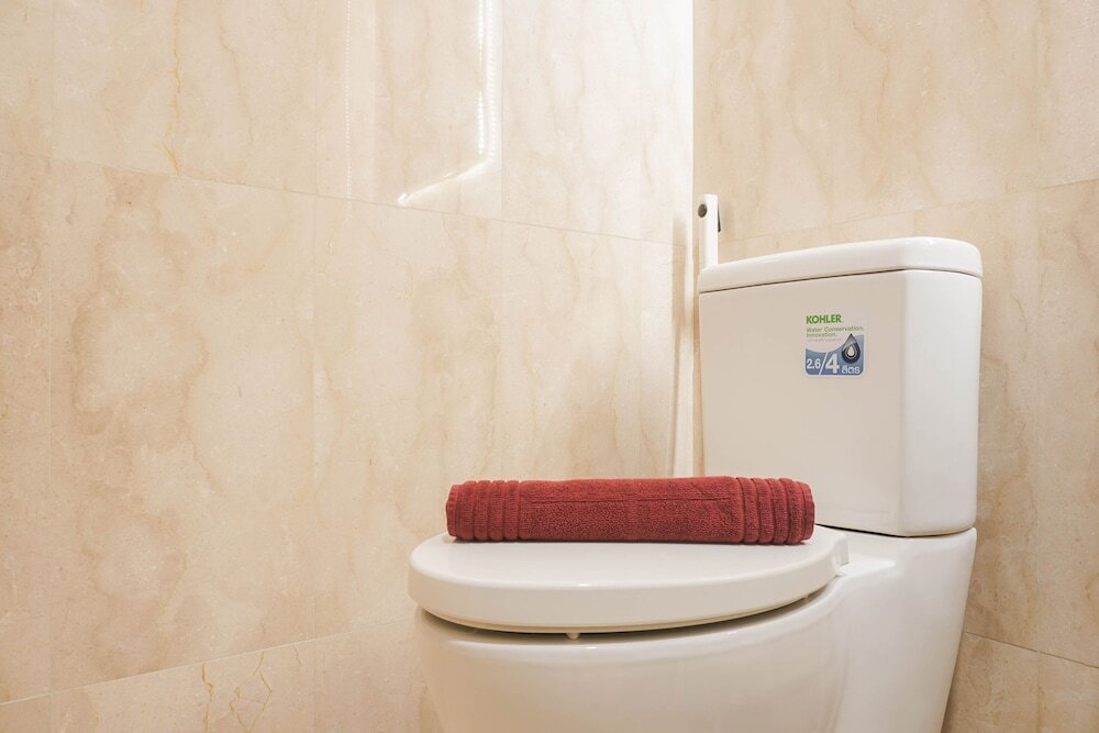 Джакарта: Fabulous and Strategic 1BR Sudirman Suites Apartment