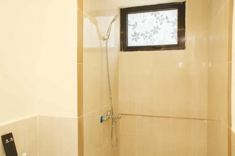 Сибату: Comfy And Nice 2Br At Meikarta Apartment