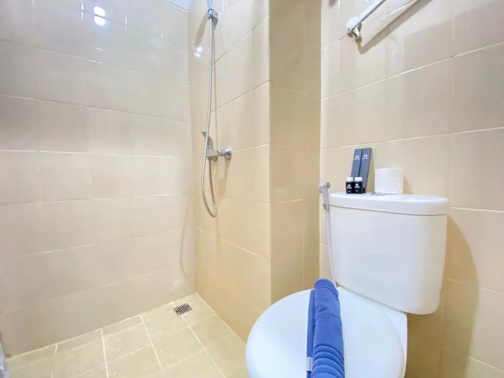 Бандунг: Comfy 2Br At Sudirman Suites Bandung Apartment