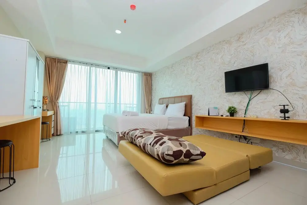 Джакарта: Nice And Cozy Studio Apartment At Nine Residence