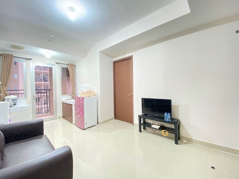 Бандунг: Scenic City View 1Br Apartment At Sudirman Suites Bandung