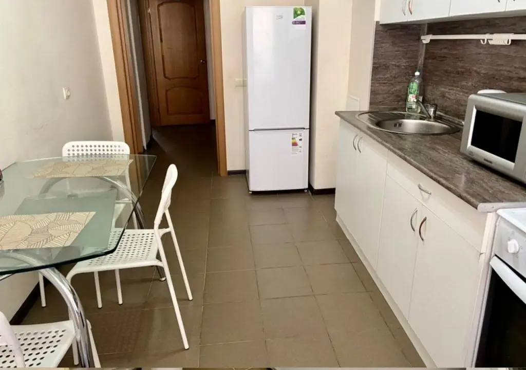 Уфа: Апартаменты DR Бакалинская 19