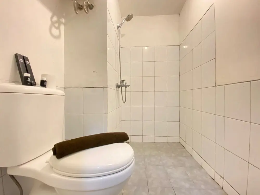 Бандунг: Stylish & Bright 1Br Apartment At Grand Asia Afrika Residence