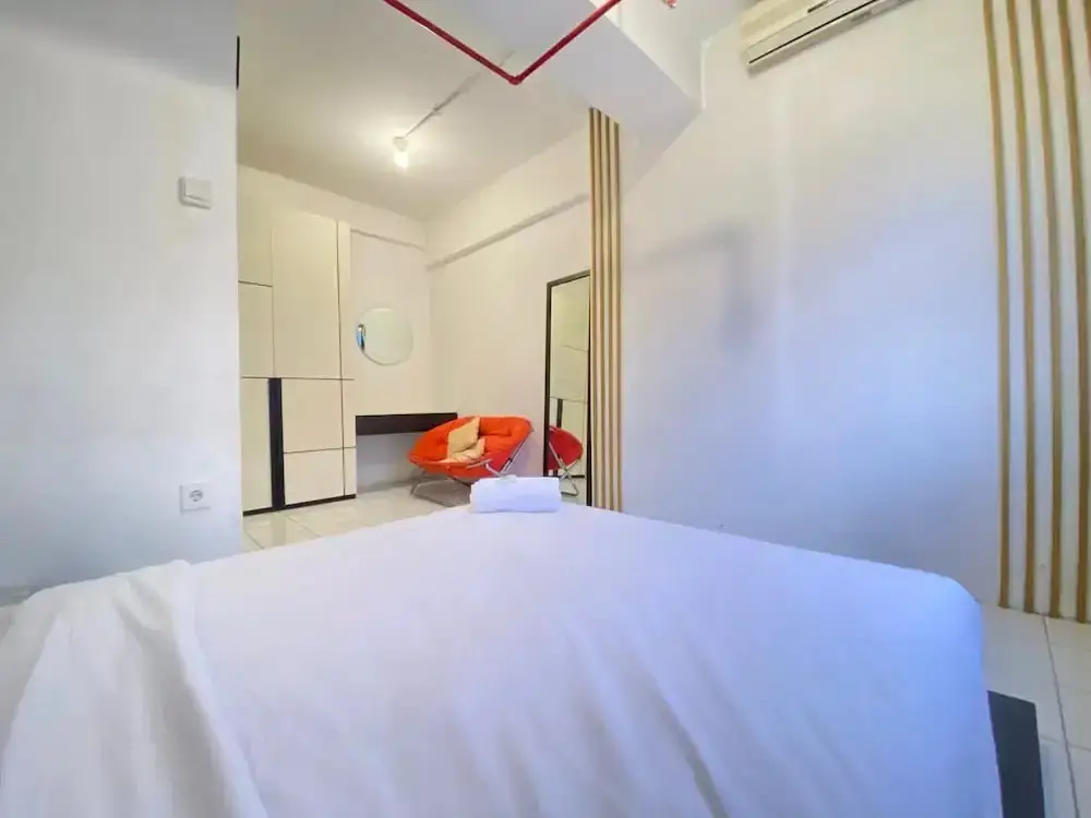 Бандунг: Stylish & Bright 1Br Apartment At Grand Asia Afrika Residence