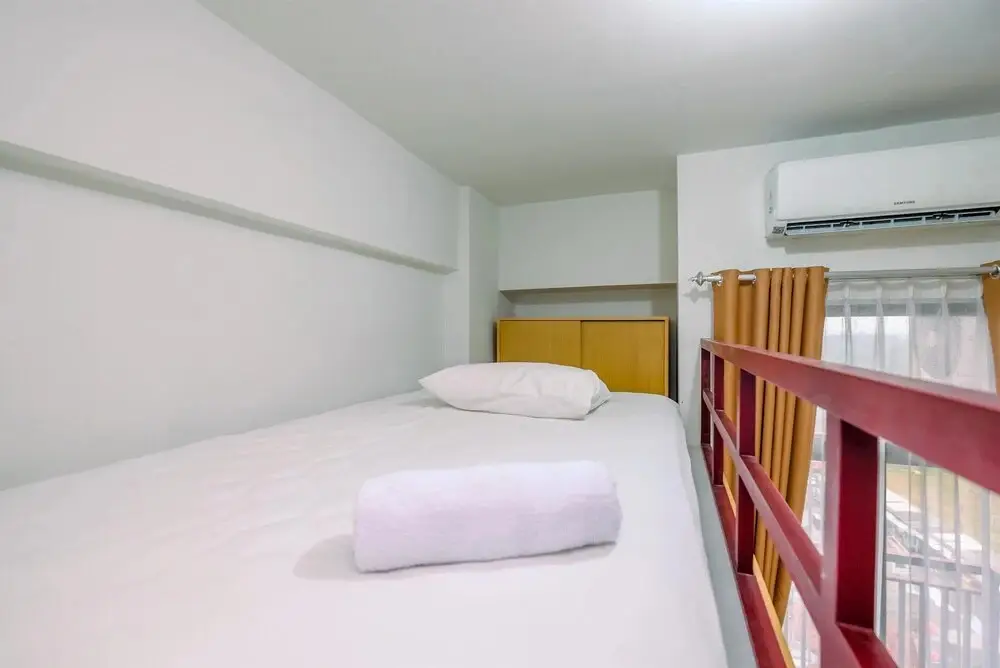 Депок: Minimalist And Homey Studio At Dave Apartment