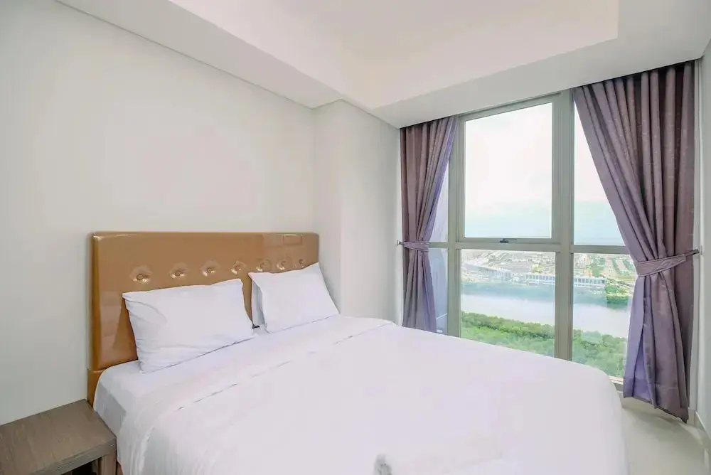 Джакарта: Comfortable And Minimalist 2Br At Gold Coast Apartment