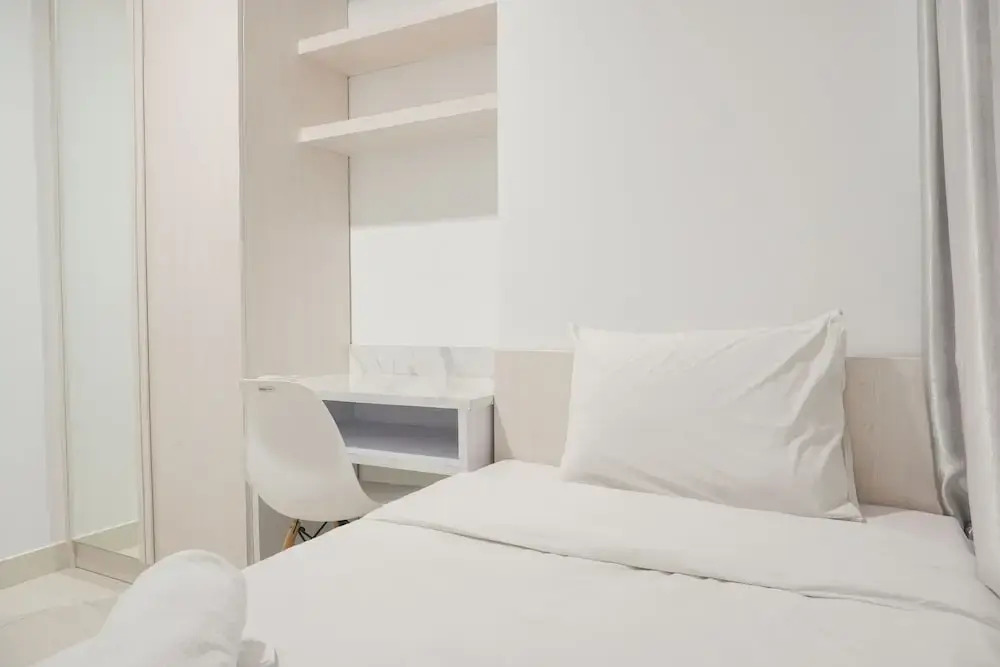 Джакарта: Stunning And Strategic 2Br Gold Coast Apartment Near Pik